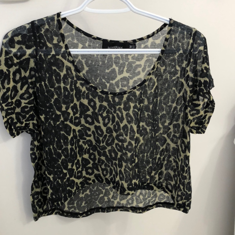 ✨2 for 25✨ Leopard Crop Top